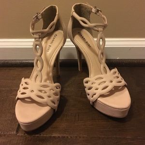 NIB Gianni Bini Heels Size 6.5