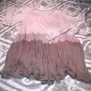 Adorable never worn ruffle top! Perfect for fall🍂