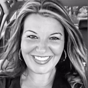 Meet your Posher, Traci