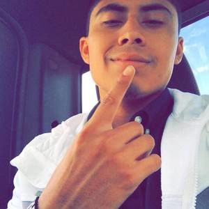 Meet your Posher, Carlos