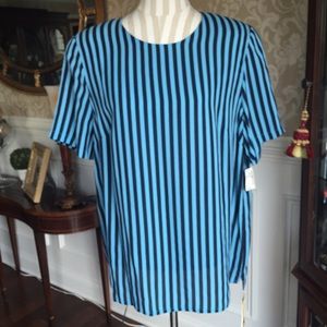 NWT Louis Feraud blouse...Size 16