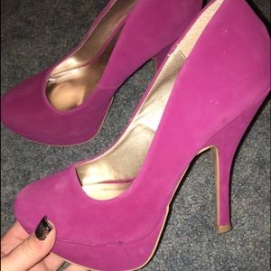 Pink heels