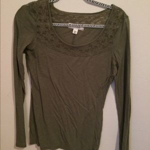 Long sleeve shirt Long sleeve shirt