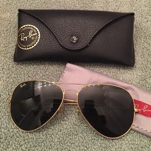 Ray-Ban Aviator Classic sunglasses (size large)