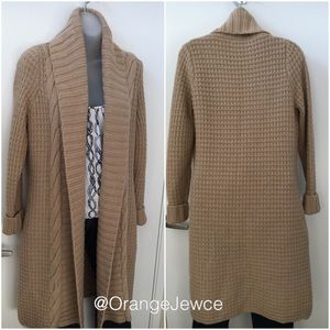 🎉HP🎉Banana Republic Camel Chunky Knit Sweater