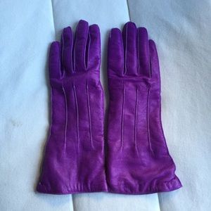 Coach leather gloves