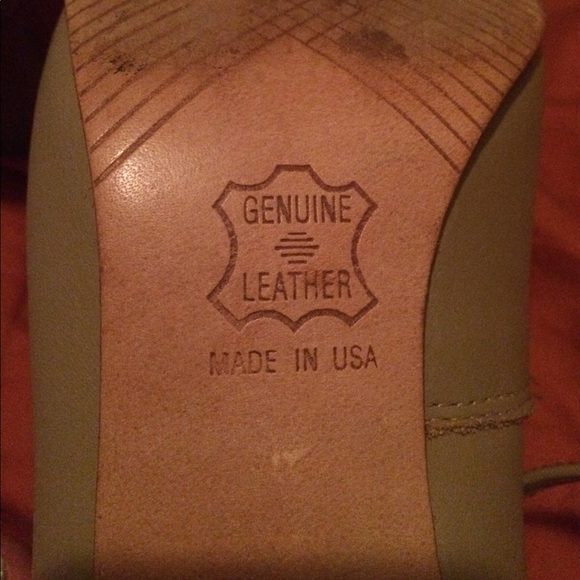 Shoes - Picture 3 of 6