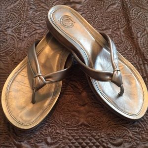 Nurture Gold Sandal