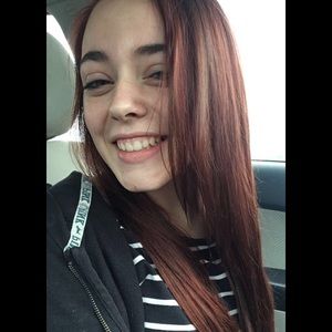 Meet your Posher, Harmony