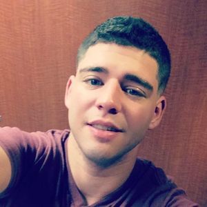 Meet your Posher, Cory