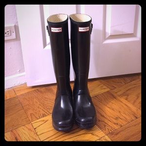 Hunter Original Tall Gloss Rain Boots - Size 9