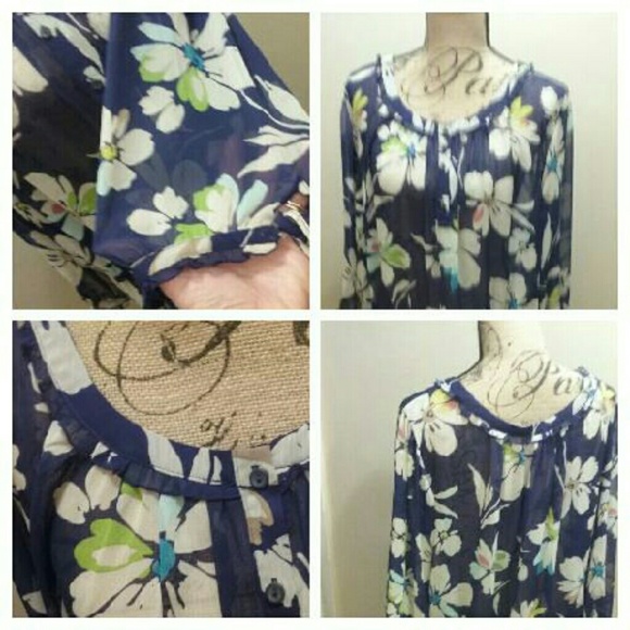 Top/ blouse