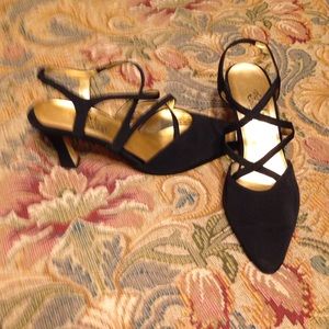 Black strappy dress shoes, size 9 with 3"heel.