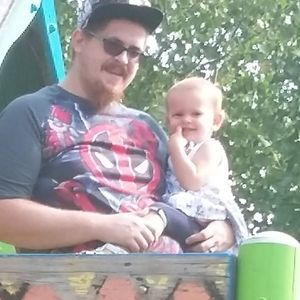 Meet your Posher, Lacey casey