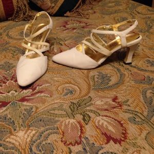 Bone color strappy 3" heels