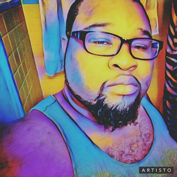 Meet your Posher, Kenneth - Picture 1 of 1