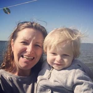 Meet your Posher, Carrie