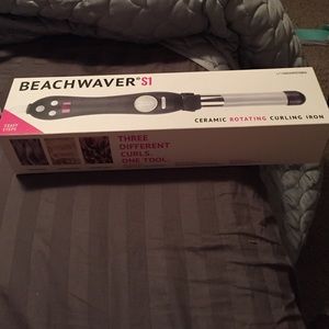 Beachwaver S1 by Sarah Potempa