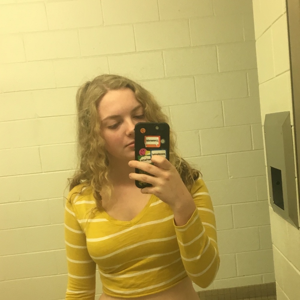 Meet your Posher, Olivia