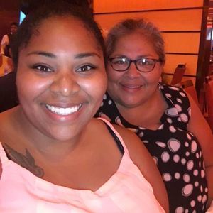 Meet your Posher, Debbie