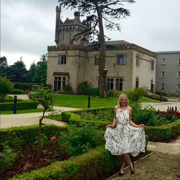 Meet your Posher, Laurie