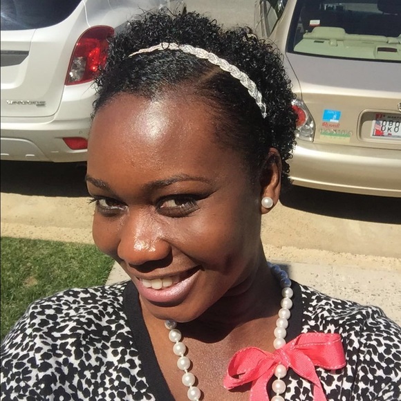 Meet your Posher, Susuana