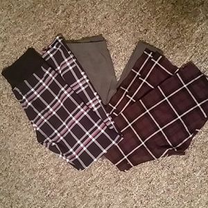 3 pairs of cute leggings!