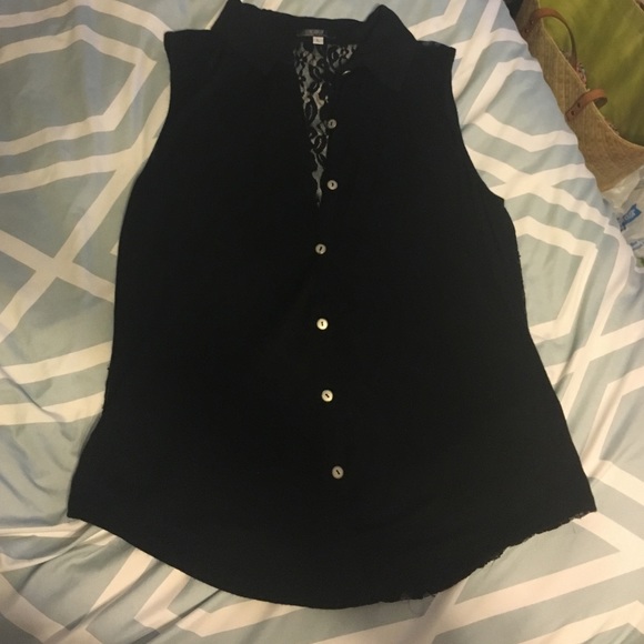 lace back, sleeveless top