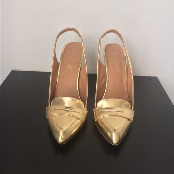 SHOE DAZZLE Gold Slingback