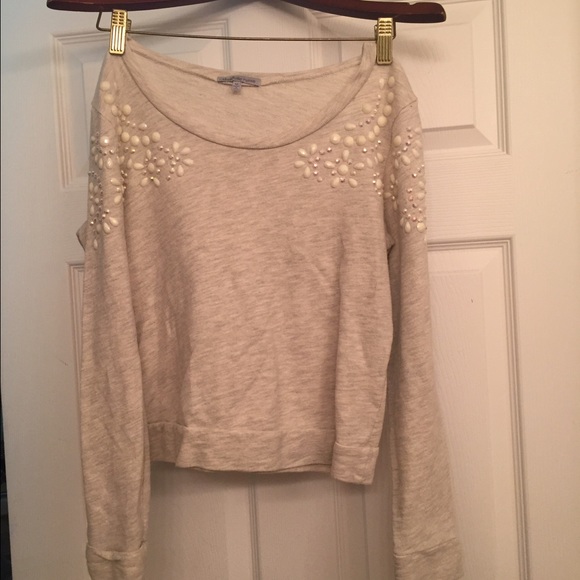 Top - Picture 2 of 3