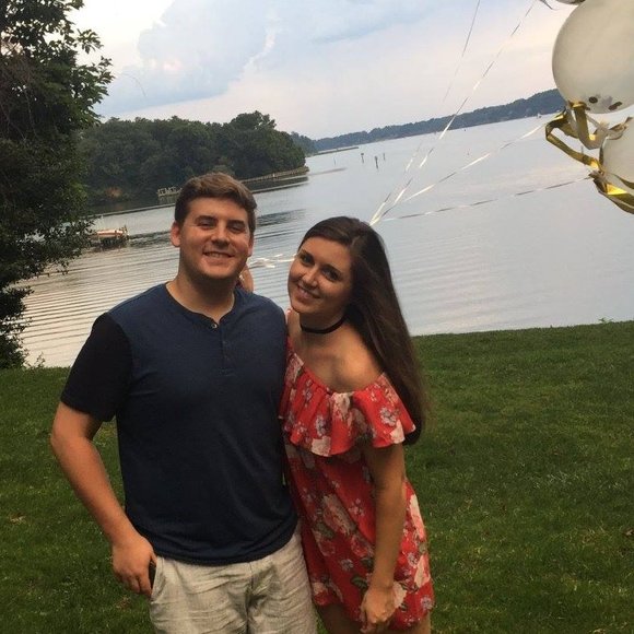 Meet your Posher, Abbey