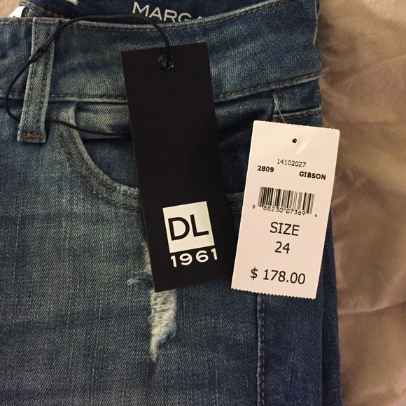 NWT DL1961 insta sculpt ankle skinny. - Picture 2 of 4