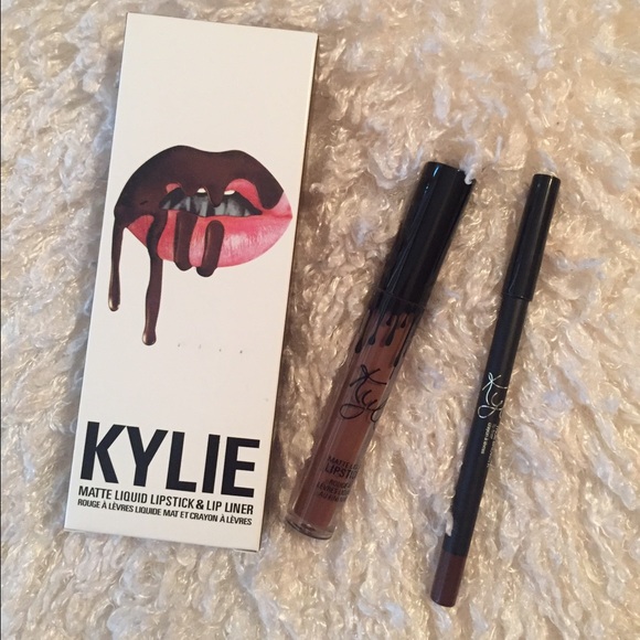 Kylie Jenner Lip Kit VERY GOOD QUALITY