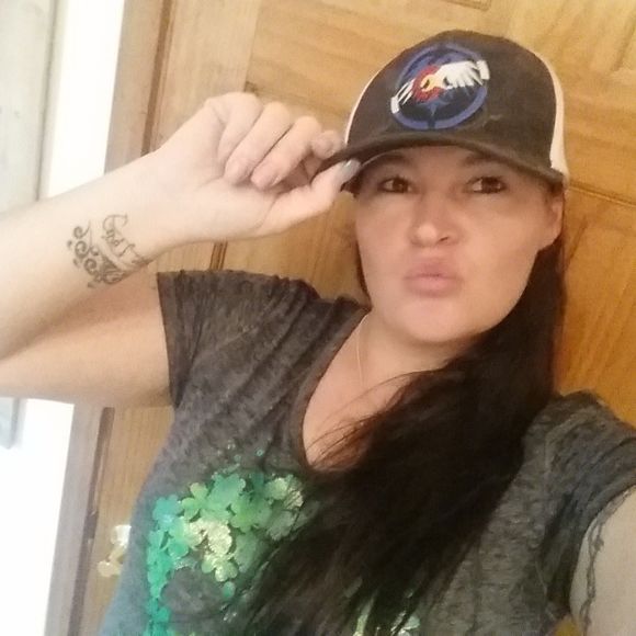 Meet your Posher, Katie - Picture 1 of 1