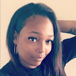 Meet your Posher, Rashida