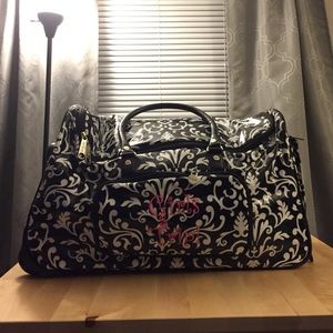 thirty one rolling duffle bag