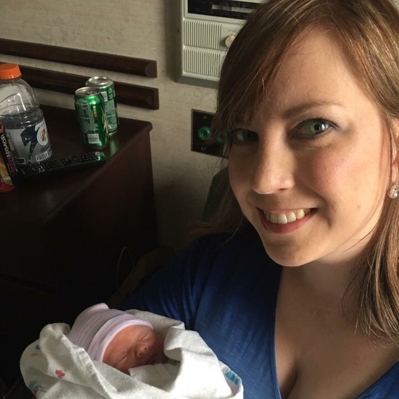 Meet your Posher, Cari