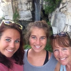 Meet your Posher, Stephanie