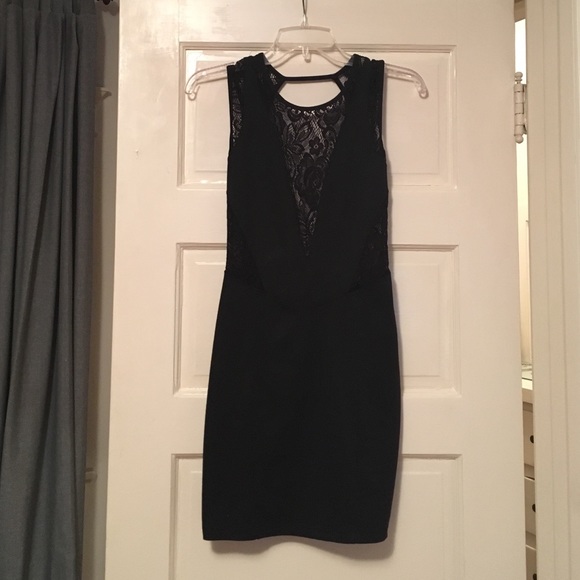 Backless LBD