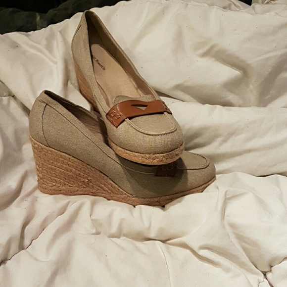G.H. Bass Wedge Canvas Shoes
