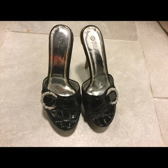 Back heel sandals shoes