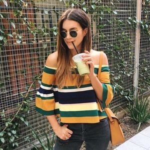 BLOGGER STYLE... Zara Off The Shoulder Top Size M