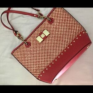 Anne Klein checkered tote