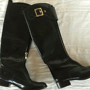 Black Boots