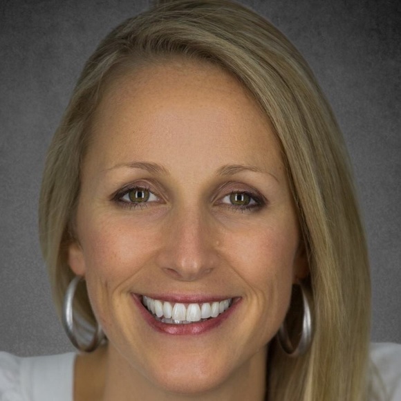 Meet your Posher, Stacy - Picture 1 of 1