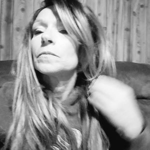 Meet your Posher, Sharon