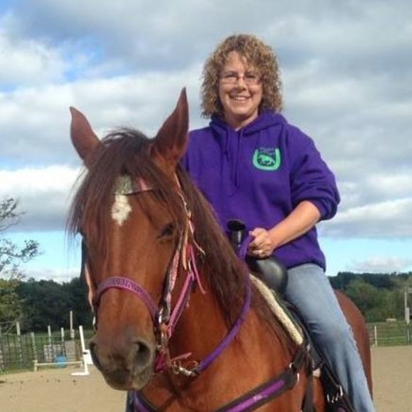 Meet your Posher, Jennifer