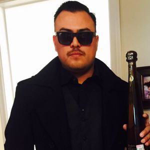 Meet your Posher, Luis
