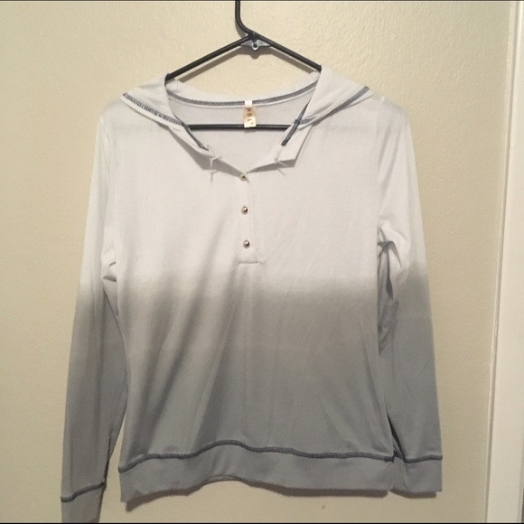 Long sleeve top with hood