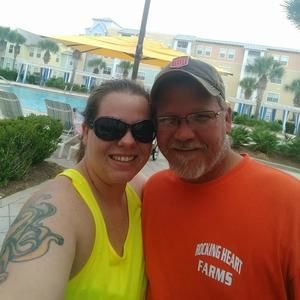 Meet your Posher, Casey